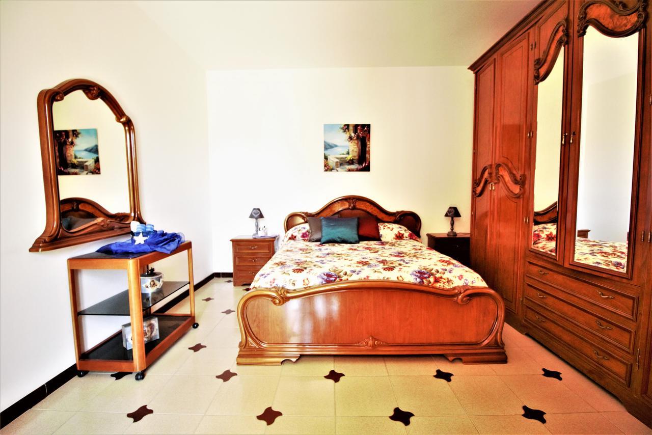Holidaycasa Leone - Con Posto Auto A 200Mt Dal Mare Sperlonga Exterior photo